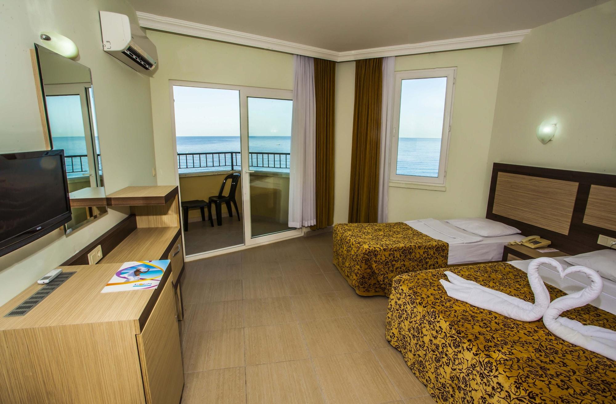 Otel Kleopatra 4*