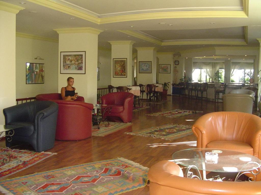 Kleopatra Otel 4*