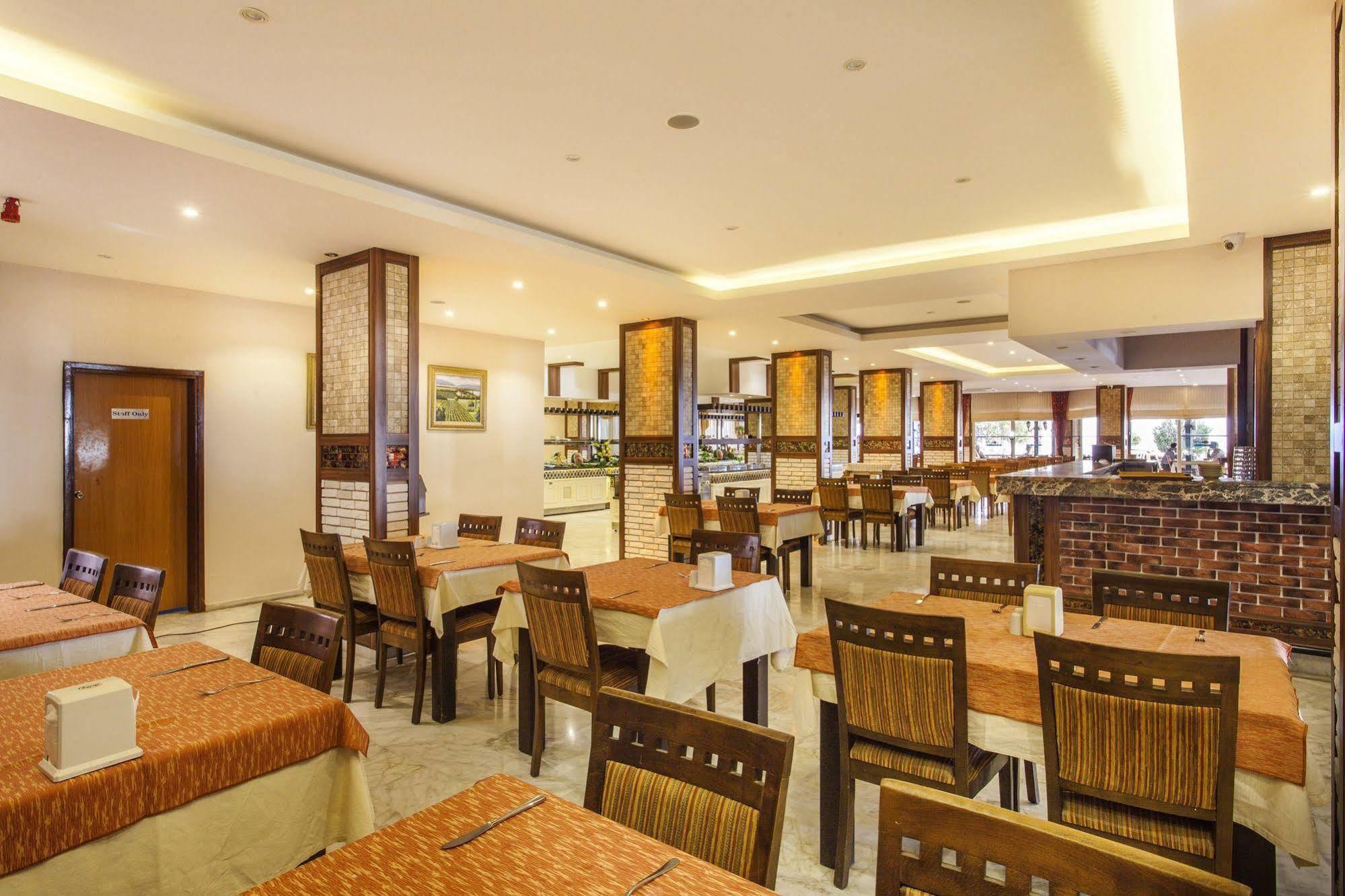 Kleopatra Otel 4*