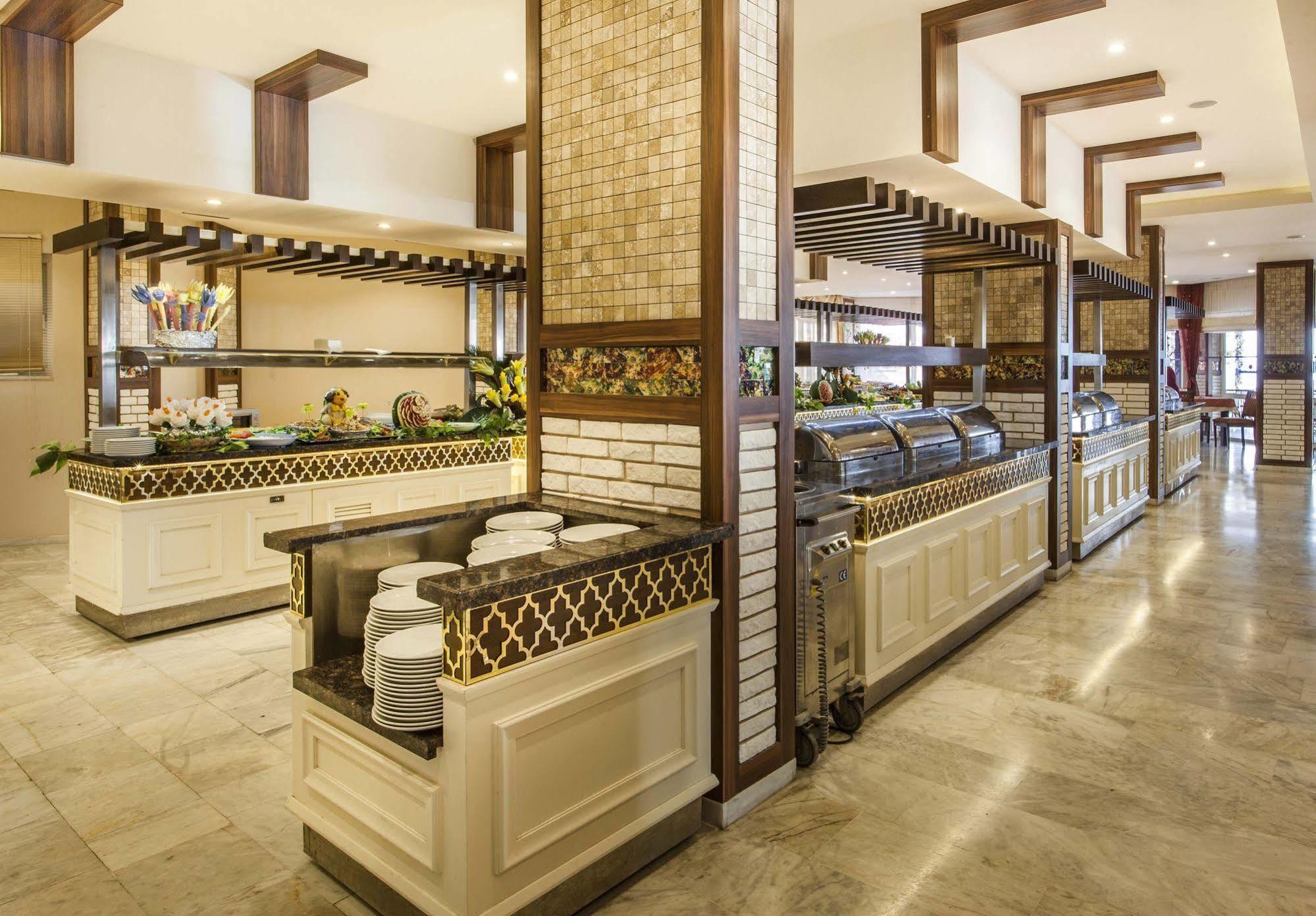 Kleopatra Otel 4*